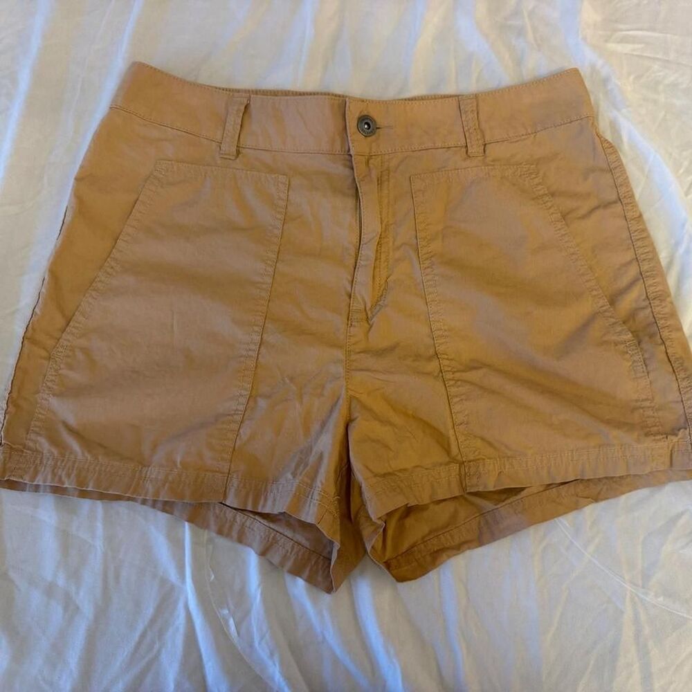 Columbia-sportswear Women's Tan and Cream Shorts